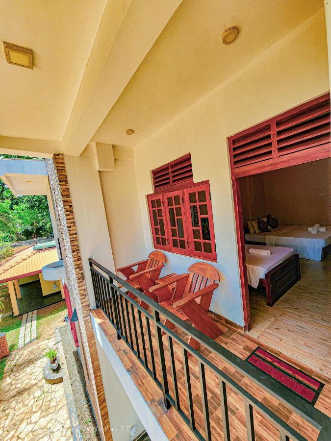 Jay'S Avenue Hotel อุดาวาลาเว ภายนอก รูปภาพ